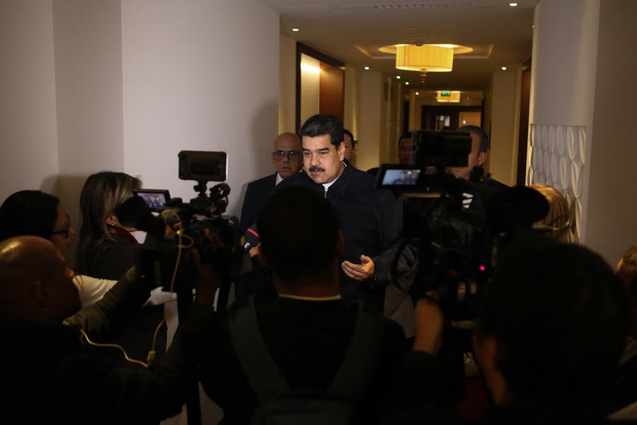 Presidente Maduro declara a medios en Rusia