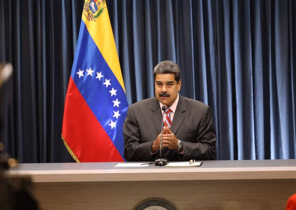Nicolas Maduro. Un diálogo para la paz, la recuperación económica y la defensa nacional
