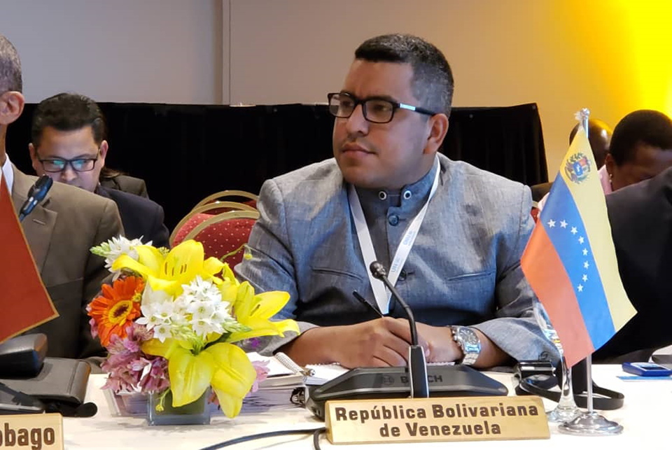 Heryck Rangel en el Foro Ambiental